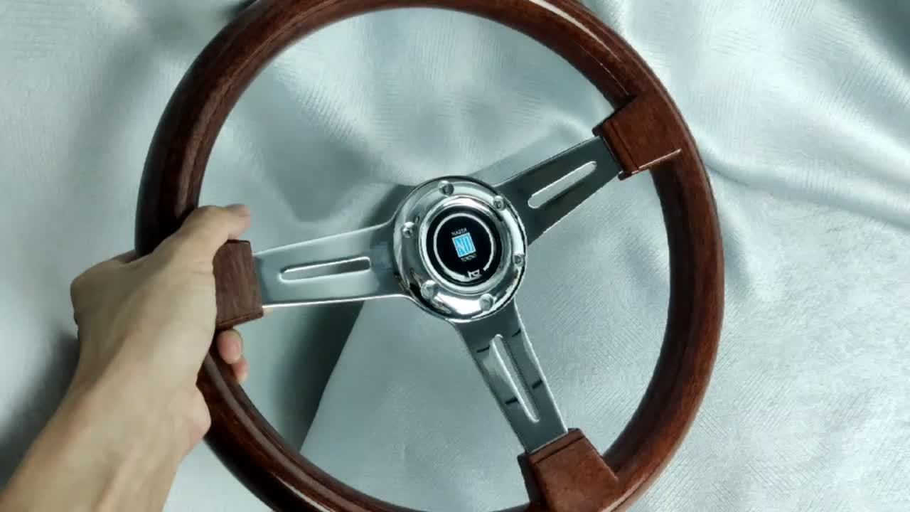 Classic Vintage Wood Grain Steering Wheel - 350mm with Chrome Spokes